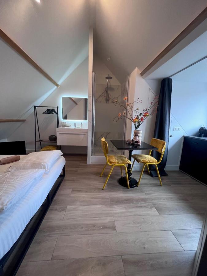 Whaaw Harderwijk Appartamento Esterno foto