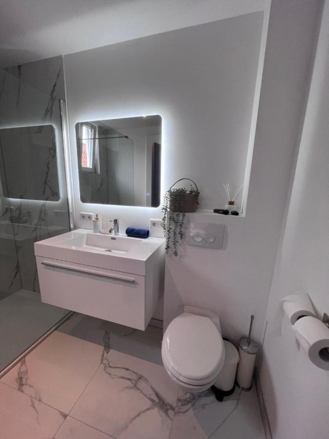 Whaaw Harderwijk Appartamento Esterno foto